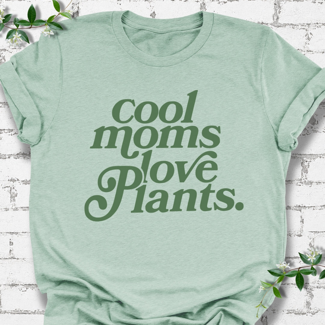 Cool Moms Love Plants Lightweight Tee